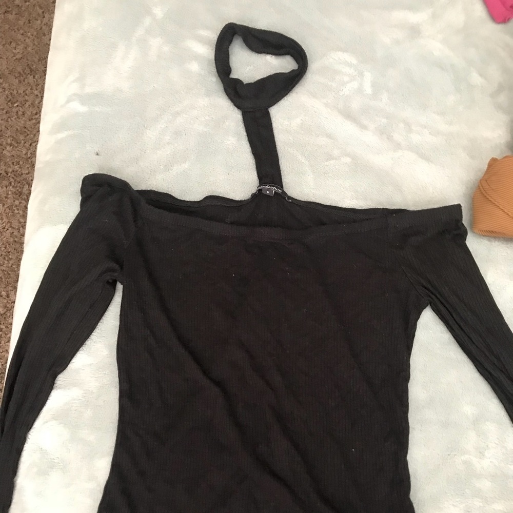 Black Long Sleeve Shirt With Choker Attached